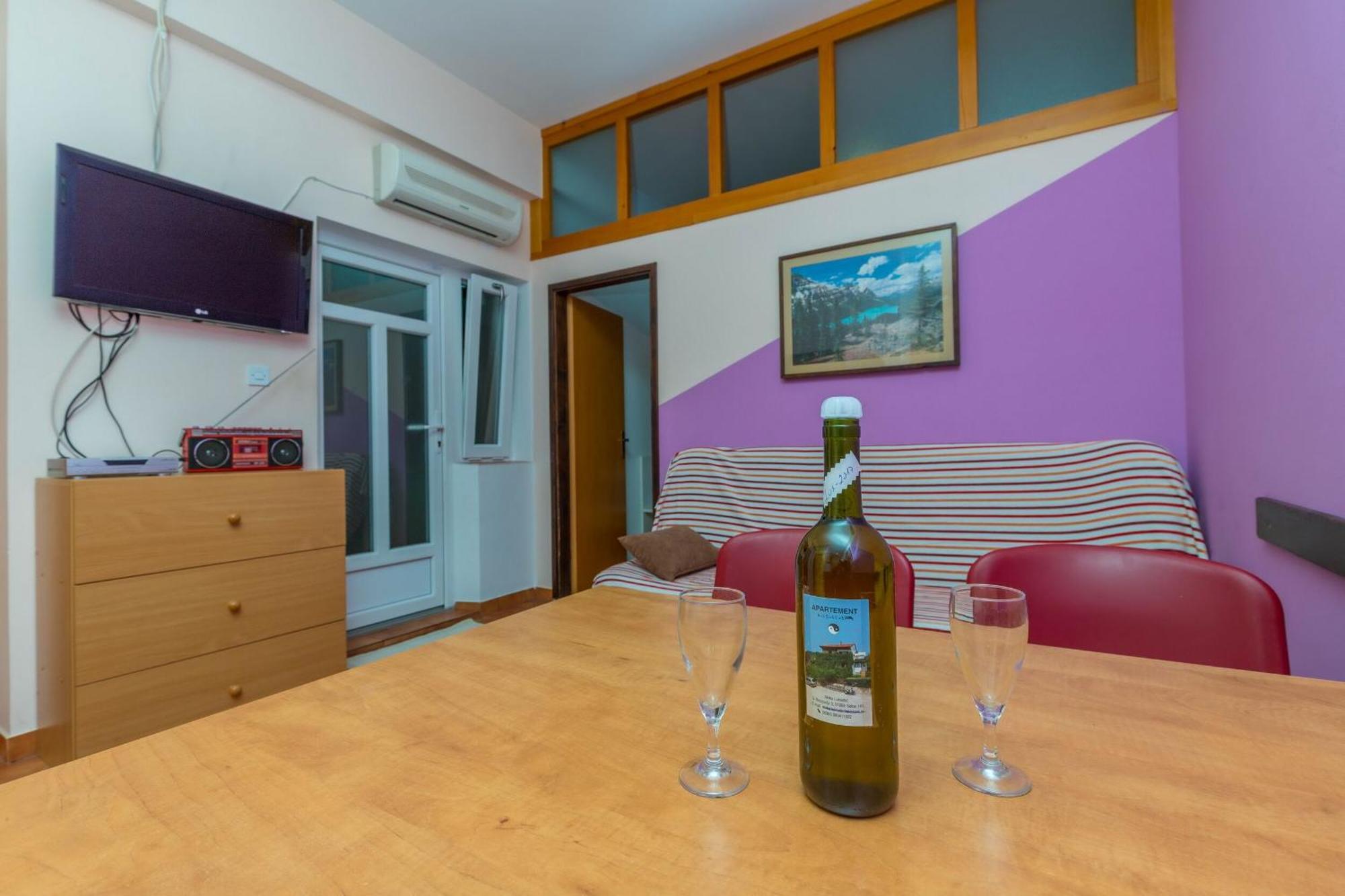 Apartman Lux1 Selce Exteriör bild